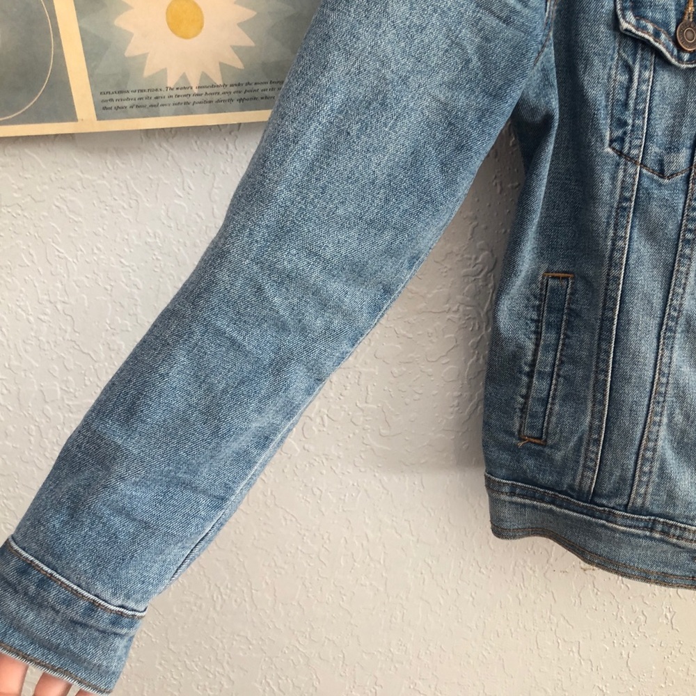 Denim jacket - Picture 2 of 3